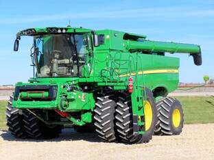 2024 John Deere S780