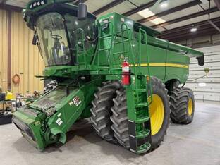 2021 John Deere S780