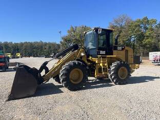 2010 Caterpillar 930H