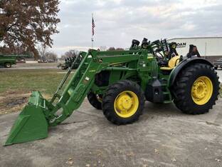 2016 John Deere 5085M