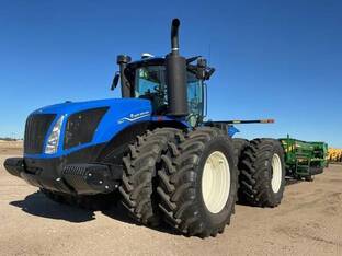 2025 New Holland T9.520