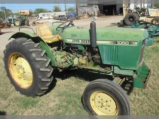 John Deere 1050