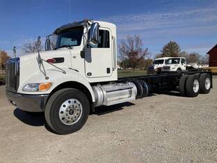 2019 Peterbilt 348