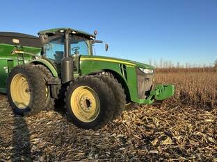 2012 John Deere 8335R
