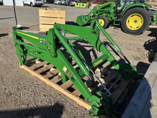 2023 John Deere 440R