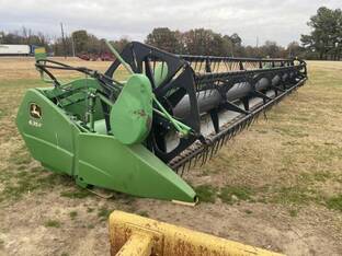 2010 John Deere 635F