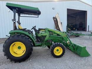 2023 John Deere 4052M