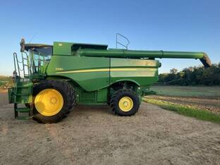 2017 John Deere S680