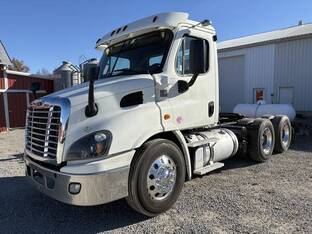 2018 Freightliner CASCADIA 113