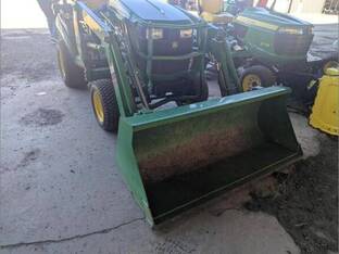 2016 John Deere 1025R