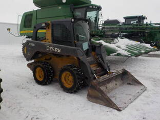 2011 John Deere 326D