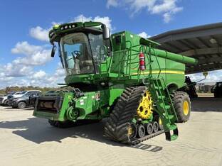 2023 John Deere S790