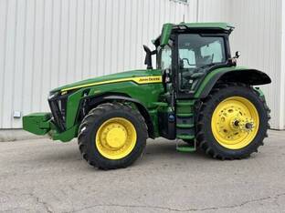 2025 John Deere 8R 340
