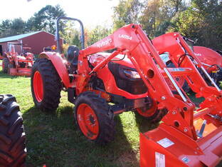 Kubota M5660
