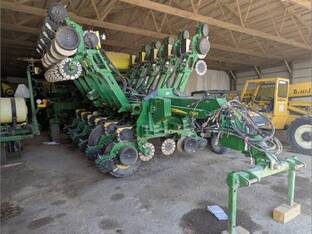 2015 John Deere 1795