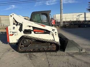 2021 Bobcat T740