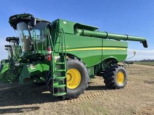 2021 John Deere S770