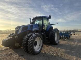 2012 New Holland T8.300
