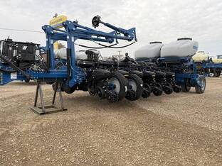 2026 Kinze 5900