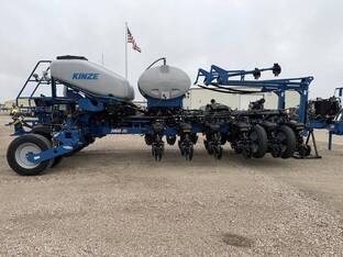2026 Kinze 5900