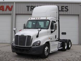 2020 Freightliner CASCADIA 125