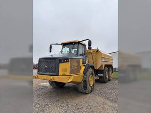 2019 John Deere 410E