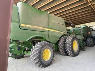 2023 John Deere S780