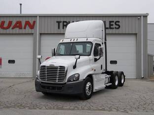 2020 Freightliner CASCADIA 125