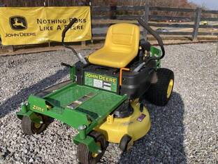 2016 John Deere Z335E