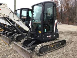 2023 Bobcat E35R2