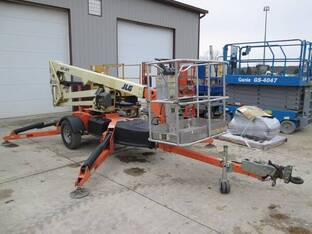 2016 JLG T350