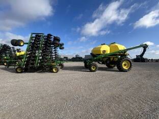 2009 John Deere 1890