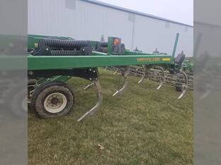 2000 Great Plains VT7300