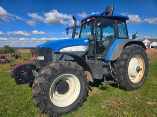New Holland TM175