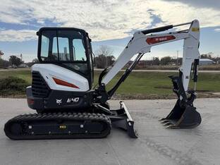 2025 Bobcat E40