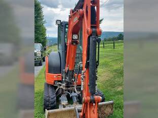 Kubota KX033-4