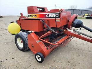 2006 Hesston 4590