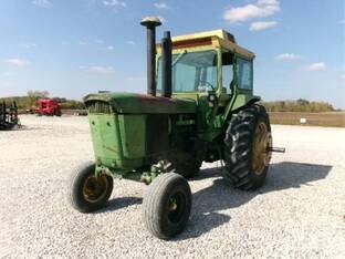 1971 John Deere 4320