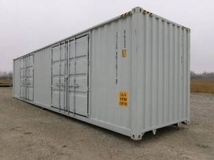 40' STORAGE CONTAINER