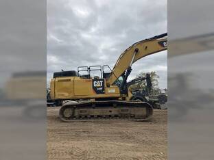 2017 Caterpillar 349F L
