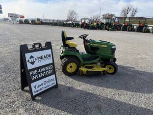 2018 John Deere X739