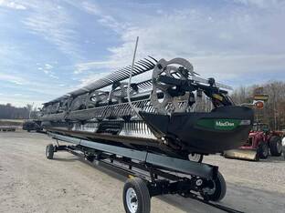 2022 MacDon Industries FD235