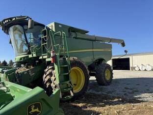 2021 John Deere S780