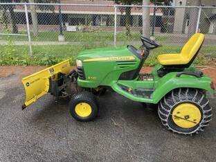 2012 John Deere X720