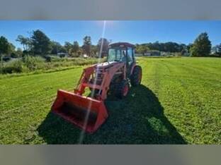 2011 Kubota L5740HSTC