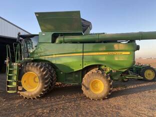 2019 John Deere S770