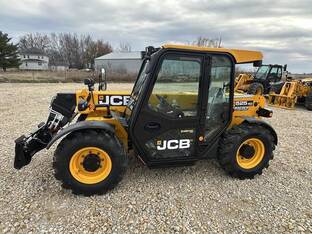 2025 JCB 525-60