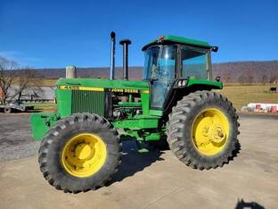 1991 John Deere 4455