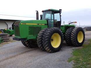 1990 John Deere 8760