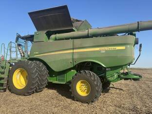 2024 John Deere S780